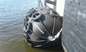Chắn bùn cao su khí nén Fendercare D2.5L5.5m để chuyển tàu chở dầu